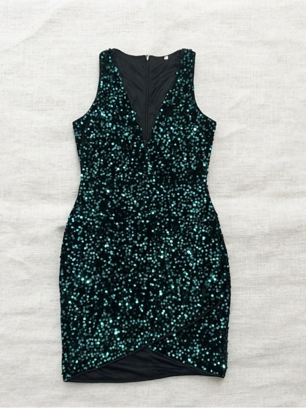 Emerald Green Sequin Deep V-Neck Bodycon Mini Dress
